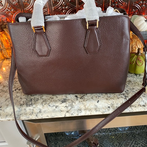 Michael Kors purse - Picture 2 of 4